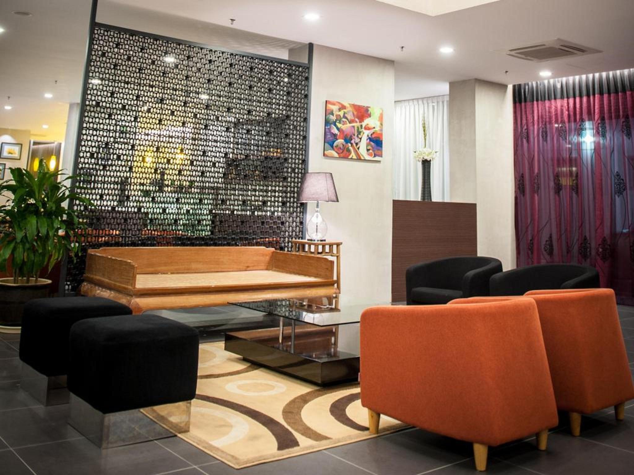 Sky Hotel Kota Kinabalu Dış mekan fotoğraf