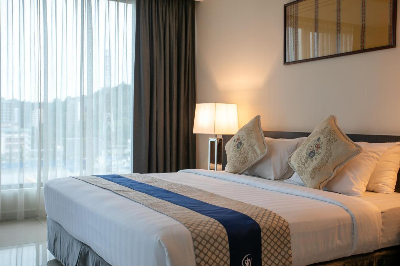 Sky Hotel Kota Kinabalu Dış mekan fotoğraf